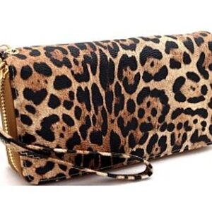 💥Brand New🎁Leopard Print Women's Wrislet Wallet